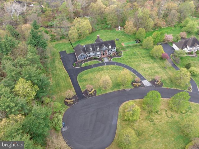 8 KEITHWOOD CT, Titusville, NJ 08560