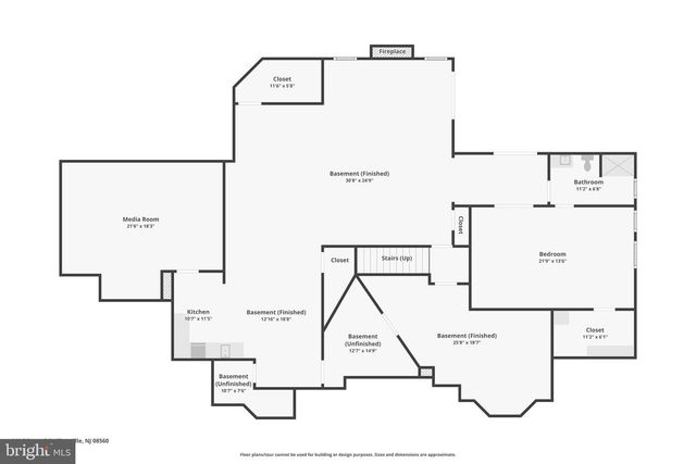 8 KEITHWOOD CT, Titusville, NJ 08560