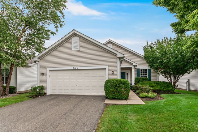 676 S Wellston Lane, Romeoville, IL 60446