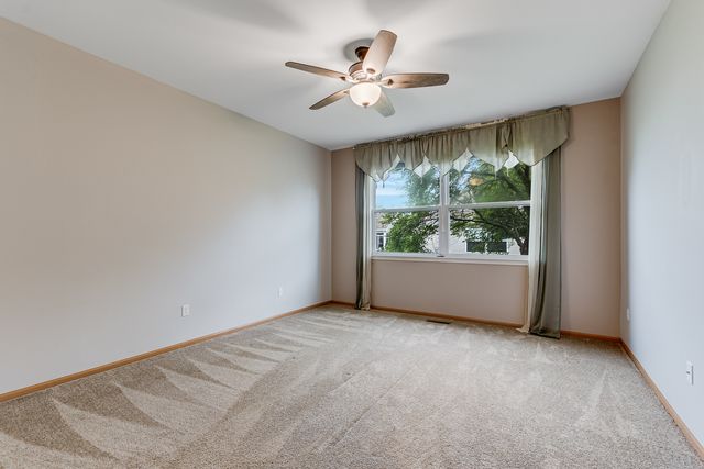 676 S Wellston Lane, Romeoville, IL 60446