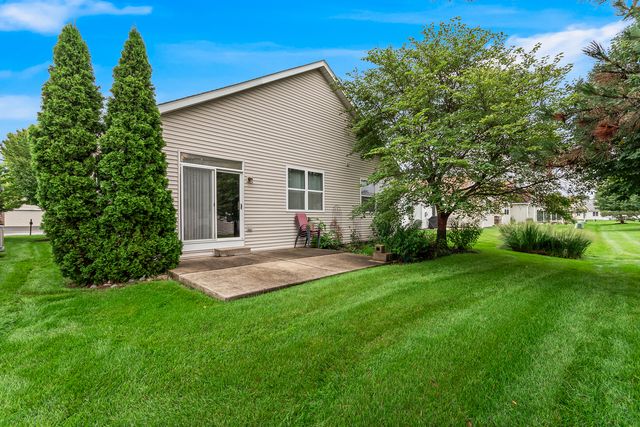 676 S Wellston Lane, Romeoville, IL 60446