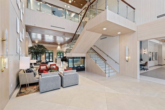 3991 NW 82nd Ave 1-136, Cooper City, FL 33024