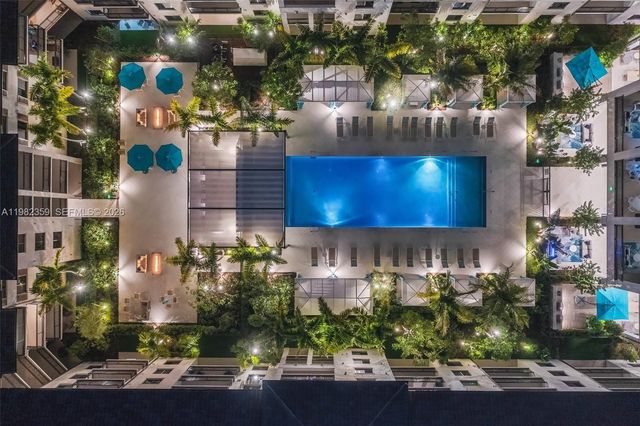 3991 NW 82nd Ave 1-136, Cooper City, FL 33024