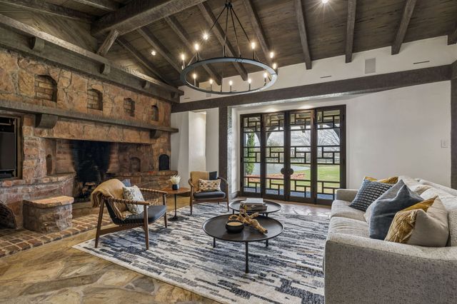 1 Paigebrooke, Westlake, TX 76262