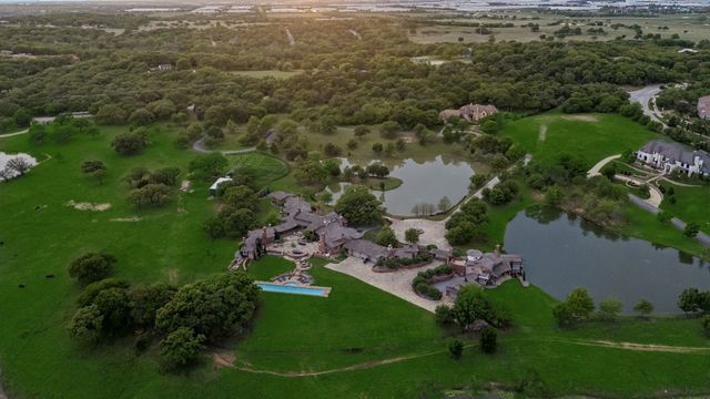 1 Paigebrooke, Westlake, TX 76262