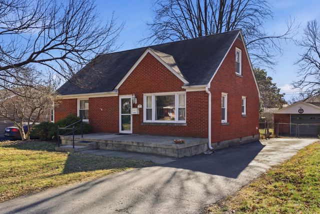 628 Hi Crest Drive, Lexington, KY 40505