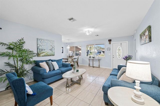 1916 N 36th Ave, Hollywood, FL 33021