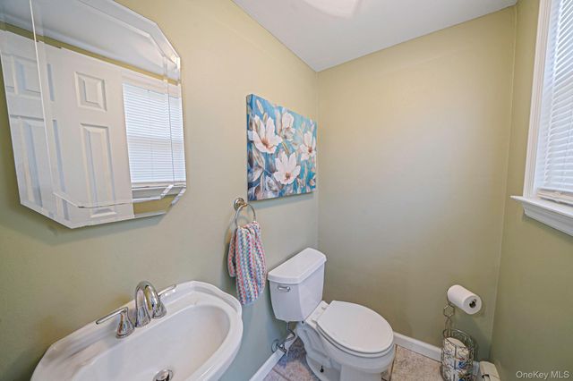 3 Mount Marcy Avenue, Farmingville, NY 11738