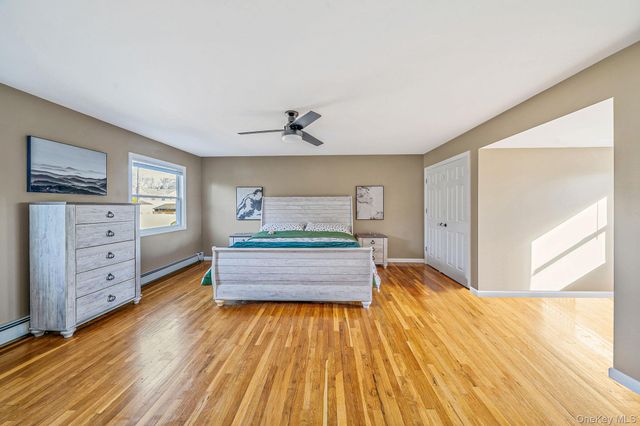 3 Mount Marcy Avenue, Farmingville, NY 11738