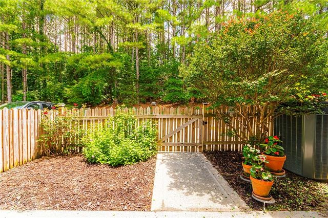 4714 Liberty Square Drive, Acworth, GA 30101