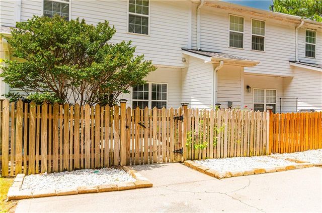 4714 Liberty Square Drive, Acworth, GA 30101