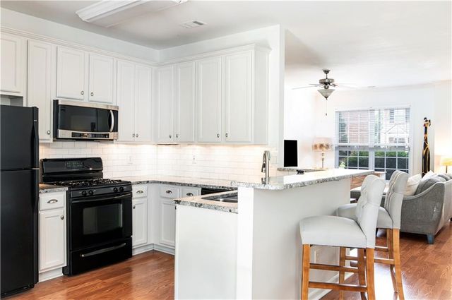 4714 Liberty Square Drive, Acworth, GA 30101