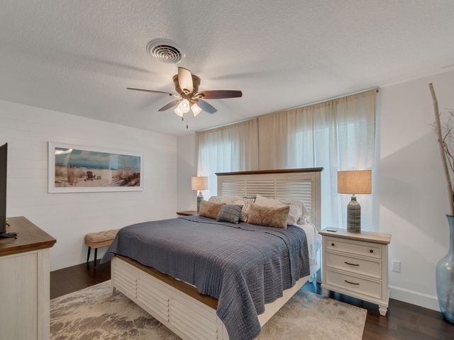 1500 Smugglers Cove, Vero Beach, FL 32963