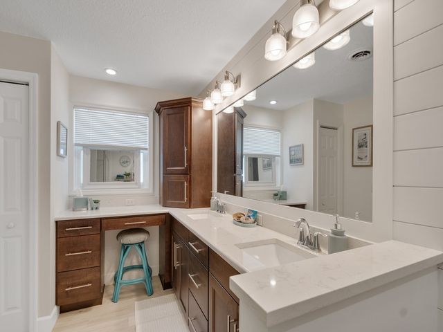 1500 Smugglers Cove, Vero Beach, FL 32963