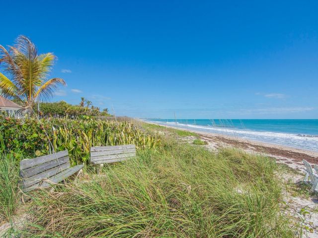 1500 Smugglers Cove, Vero Beach, FL 32963