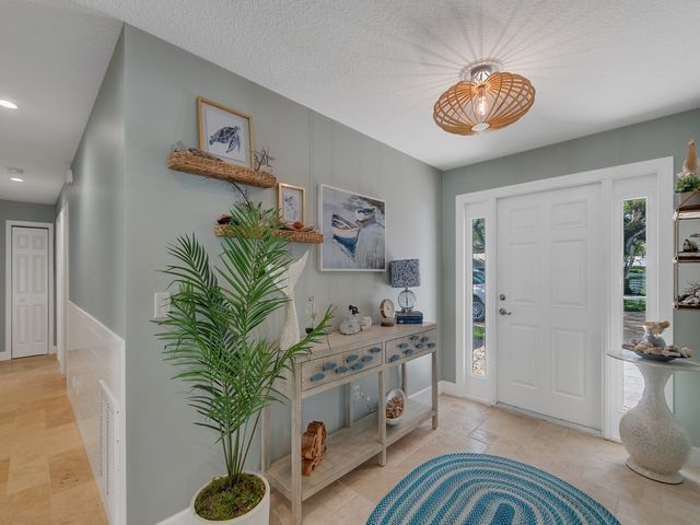 1500 Smugglers Cove, Vero Beach, FL 32963