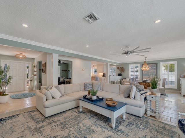 1500 Smugglers Cove, Vero Beach, FL 32963