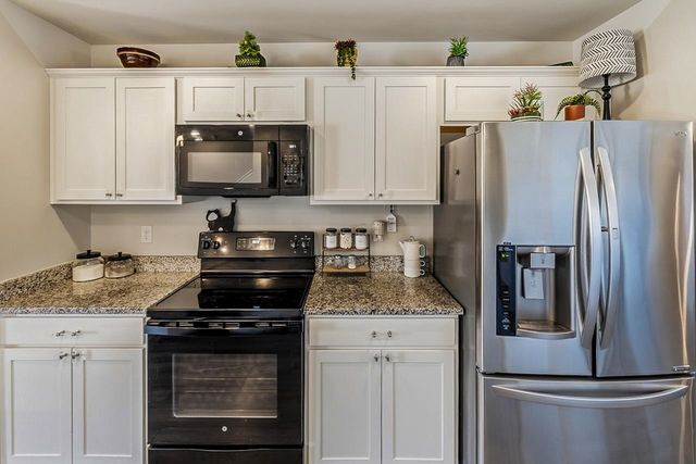 404 Grantham Court, Spartanburg, SC 29303