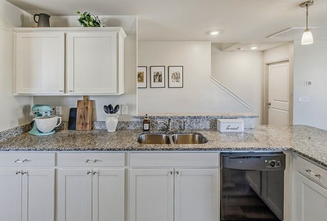 404 Grantham Court, Spartanburg, SC 29303