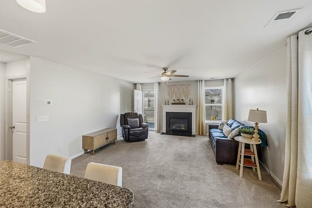 404 Grantham Court, Spartanburg, SC 29303