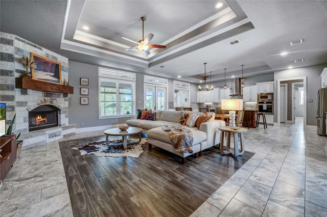 1123 Long Hollow HOLW, Canyon Lake, TX 78133