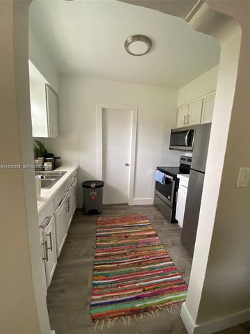12108 NE 5th Avenue 4, North Miami, FL 33161