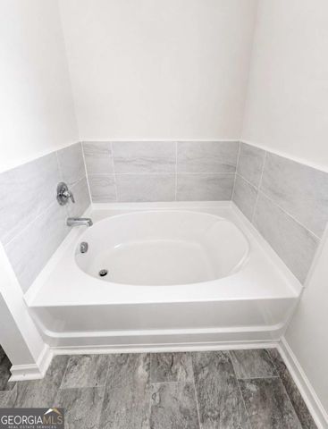 19 Manor Way, Braselton, GA 30517