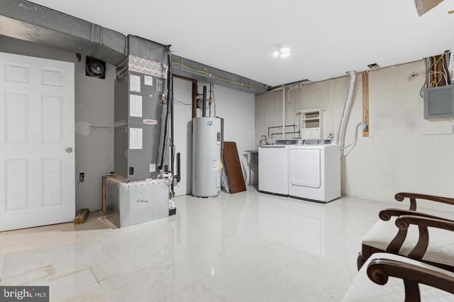 11200 TRIPPON CT, North Potomac, MD 20878