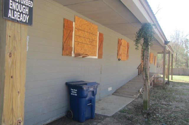 1153 Easy Street Road, Livingston, TX 77351