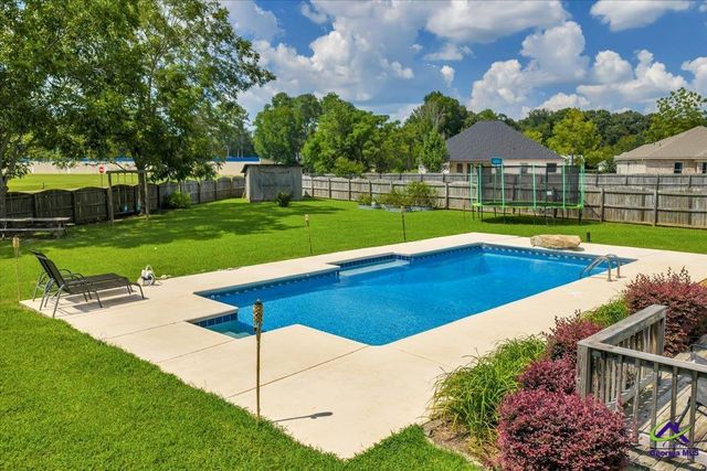 207 Courthouse Lane, Warner Robins, GA 31088