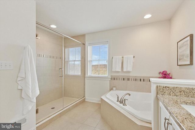 34 PARKVIEW CIRCLE, Wayne, PA 19087