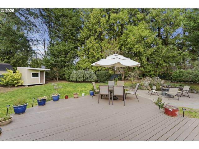 2095 Nw 3RD St, Gresham, OR 97030