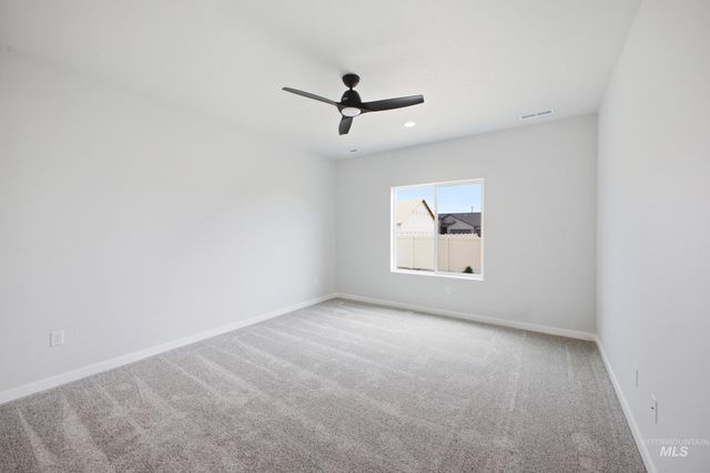 14104 Shiny Spruce St, Caldwell, ID 83607