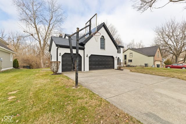 5750 Rolling Pines Court, Indianapolis, IN 46220