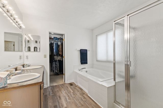 5750 Rolling Pines Court, Indianapolis, IN 46220