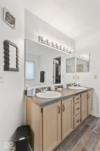 5750 Rolling Pines Court, Indianapolis, IN 46220