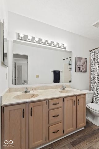 5750 Rolling Pines Court, Indianapolis, IN 46220