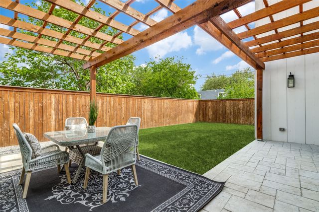 3742 Almazan Drive, Dallas, TX 75220