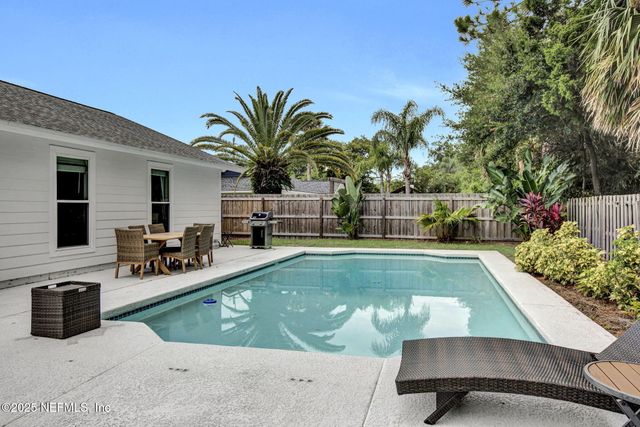 4219 SEABREEZE Drive, Jacksonville, FL 32250