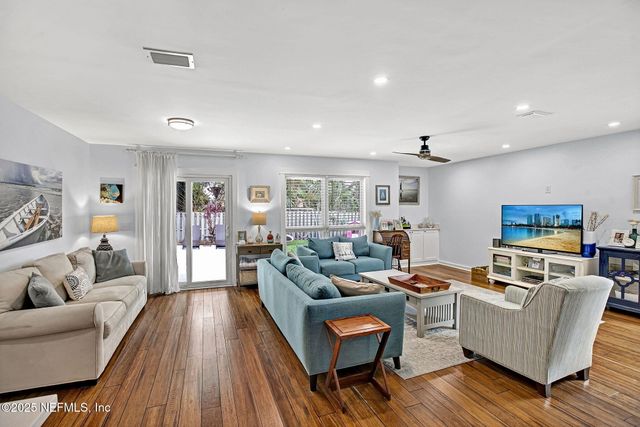 4219 SEABREEZE Drive, Jacksonville, FL 32250