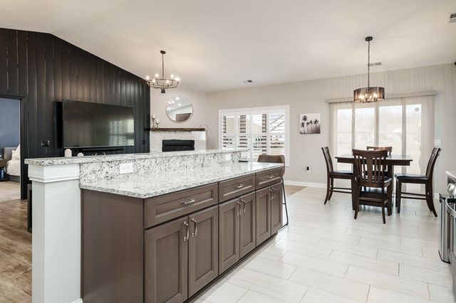 6254 White Berry Lane, Loves Park, IL 61111