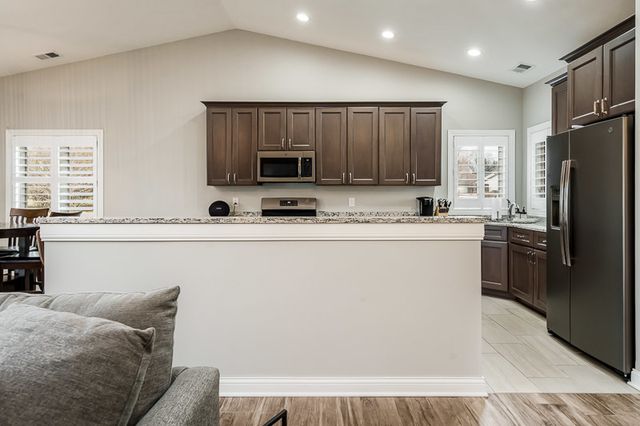 6254 White Berry Lane, Loves Park, IL 61111