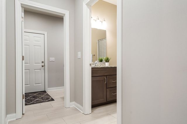 6254 White Berry Lane, Loves Park, IL 61111