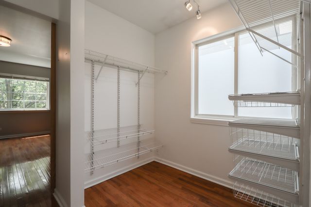 2732 W WASHINGTON Boulevard, Chicago, IL 60612