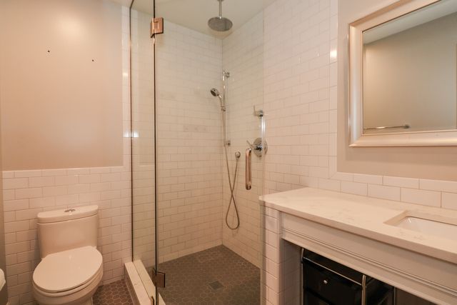 2732 W WASHINGTON Boulevard, Chicago, IL 60612