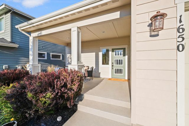1650 N Meyers Ct, Liberty Lake, WA 99016