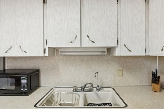 2226 SWITZERLAND WAY 46, Clearwater, FL 33763