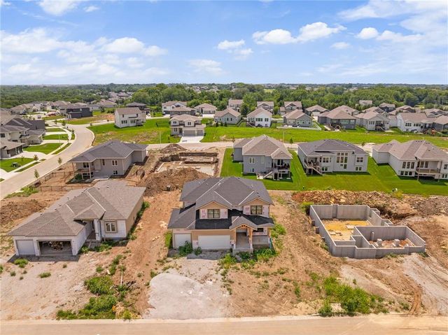 25031 W 141st Street, Olathe, KS 66061