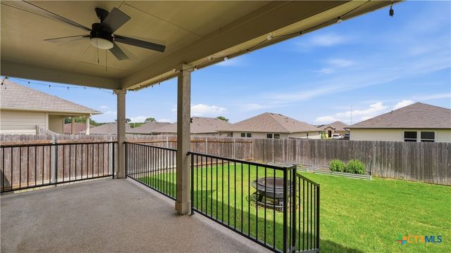 908 Pronghorn Trail, Seguin, TX 78155
