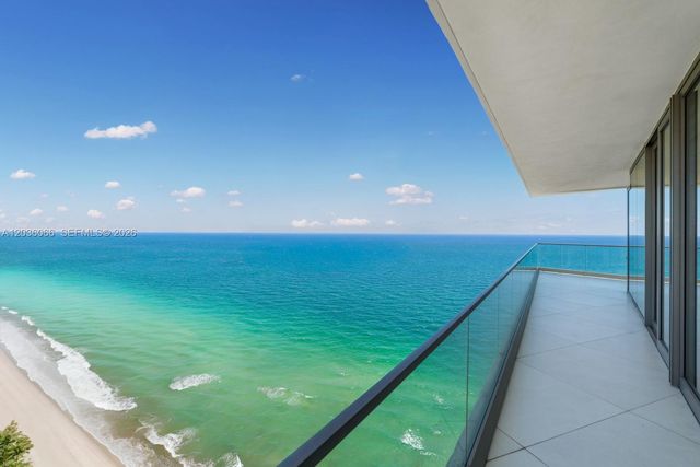 18975 Collins Avenue 3000, Sunny Isles Beach, FL 33160